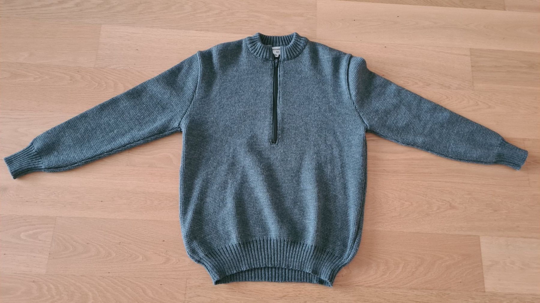 Schweizer Armee Pullover & Sweatshirts: Wollpullover Schweizer Armee Militär "Wullesau" - Gr. 52 – Gebraucht aus Winterthur von stufaphi 1