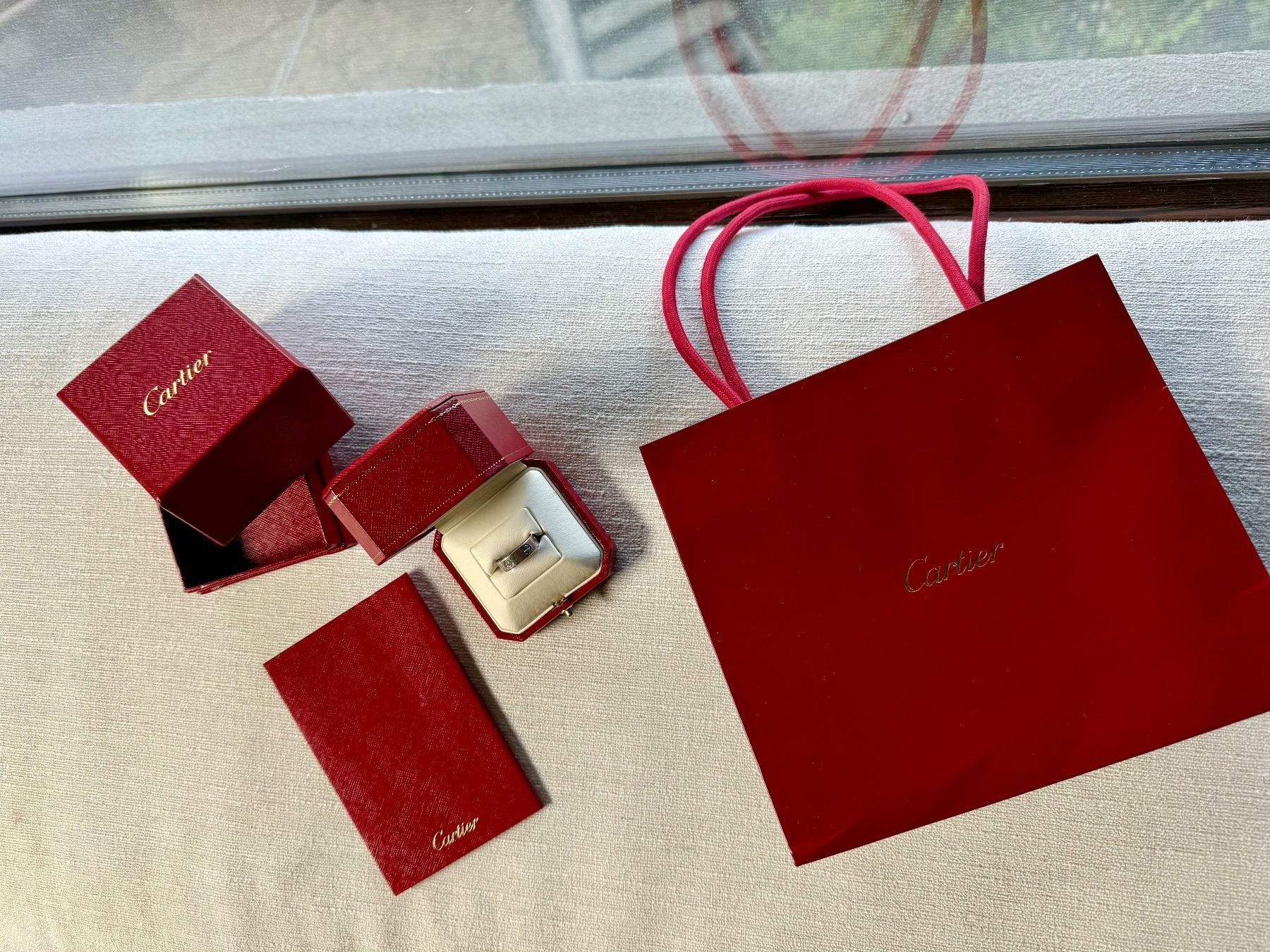 Cartier Anelli: Cartier Love ring 51 full set 4900 – Usato da Barna venduto da orbuyorcry 6