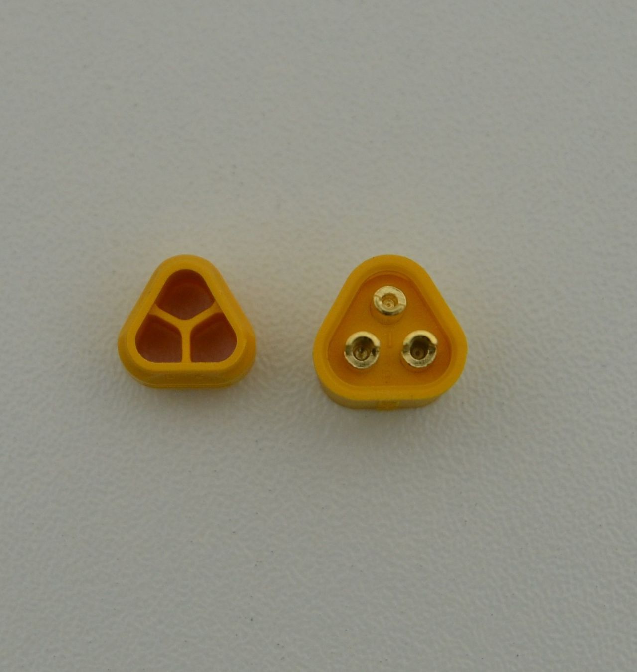 RC Modellbau: MT 30 Stecker 1Stk. – Neu und originalverpackt aus Rüti ZH von MSRC_Modelle 2