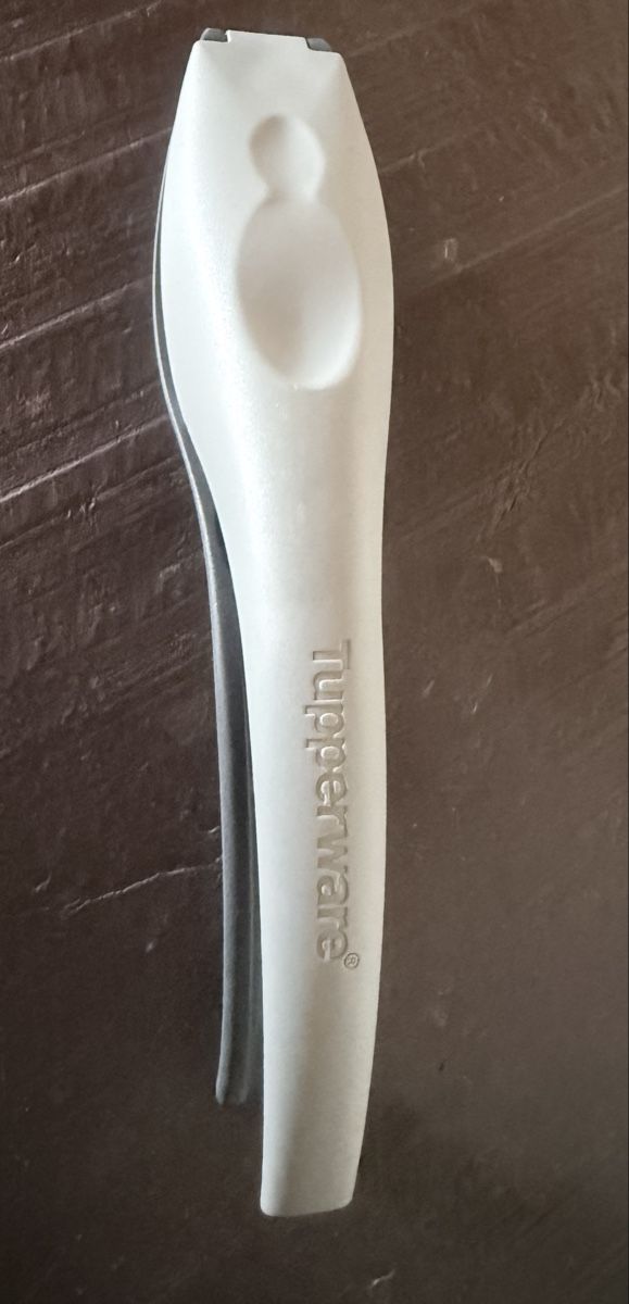 Tupperware Elettrodomestici da cucina: Tupperware Nussknacker – Nuovo (secondo la descrizione) da Flumserberg Saxli venduto da delfinli67