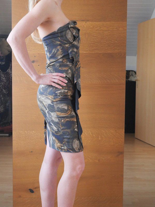 Karen Millen Robes: Robe bustier Karen Millen – Neuf (Voir description) à Bulle par Yzzie 1