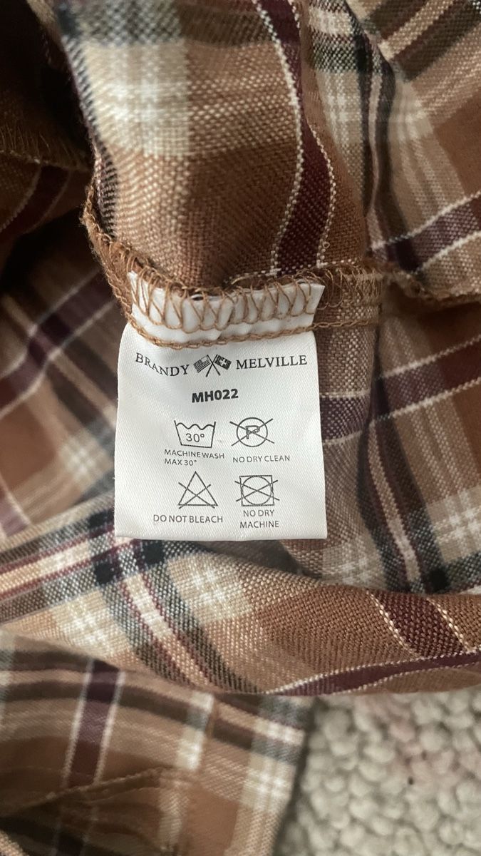 Brandy Melville Gonne: Brandy Melville Mini Rock / Skirt – Usato da Oetwil am See venduto da ser_j95v 4