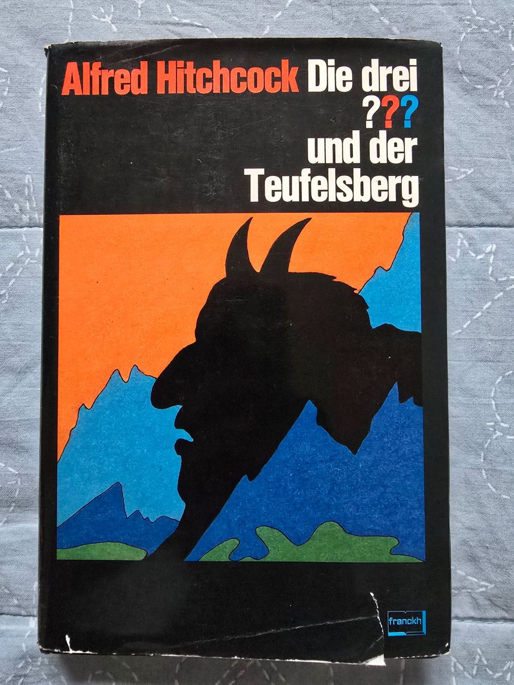 Libri: Die drei Fragezeichen ??? - und der Teufelsberg – Usato da Luzern venduto da silvermoon12