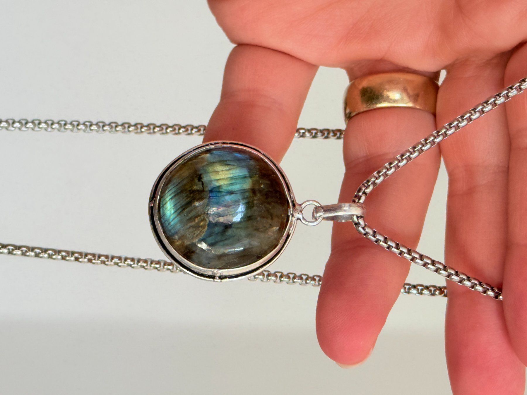 Catenine: Collier labradorite, élégant et tendance ✨ – Nuovo e nell'imballaggio originale da Genève venduto da AWWA 1
