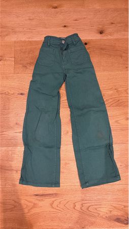 Hosen grün Grösse 128 gebraucht