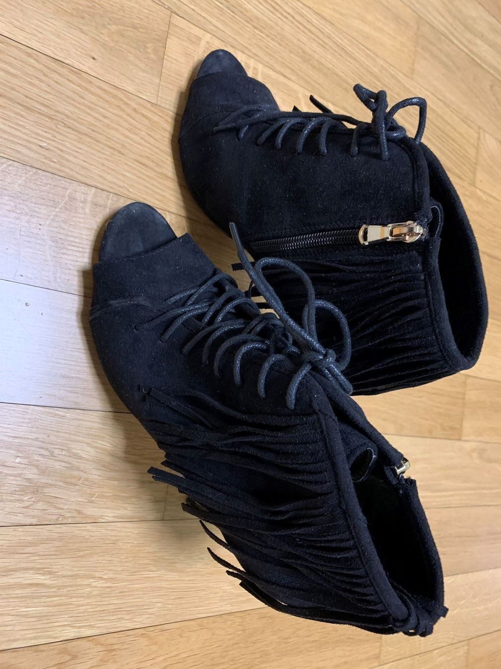 Scarpe da donna: High Heels Schwarz Fransen Grösse 40 – Nuovo (secondo la descrizione) da Zug venduto da MC2CC 2
