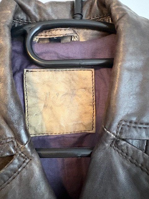 Giacche: Lederjacke – Usato da Rotkreuz venduto da Nad_bh28 2