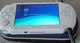 Sony PSP 3004 Piano weiss Gebraucht