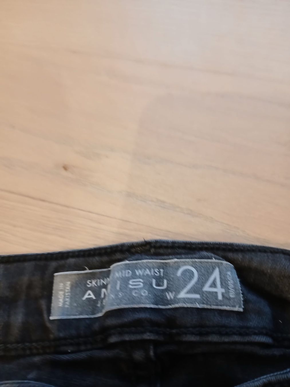 Jeans: Skinny Mid Waist Jeans, W24 – Gebraucht aus Dachsen von Luna261081 1