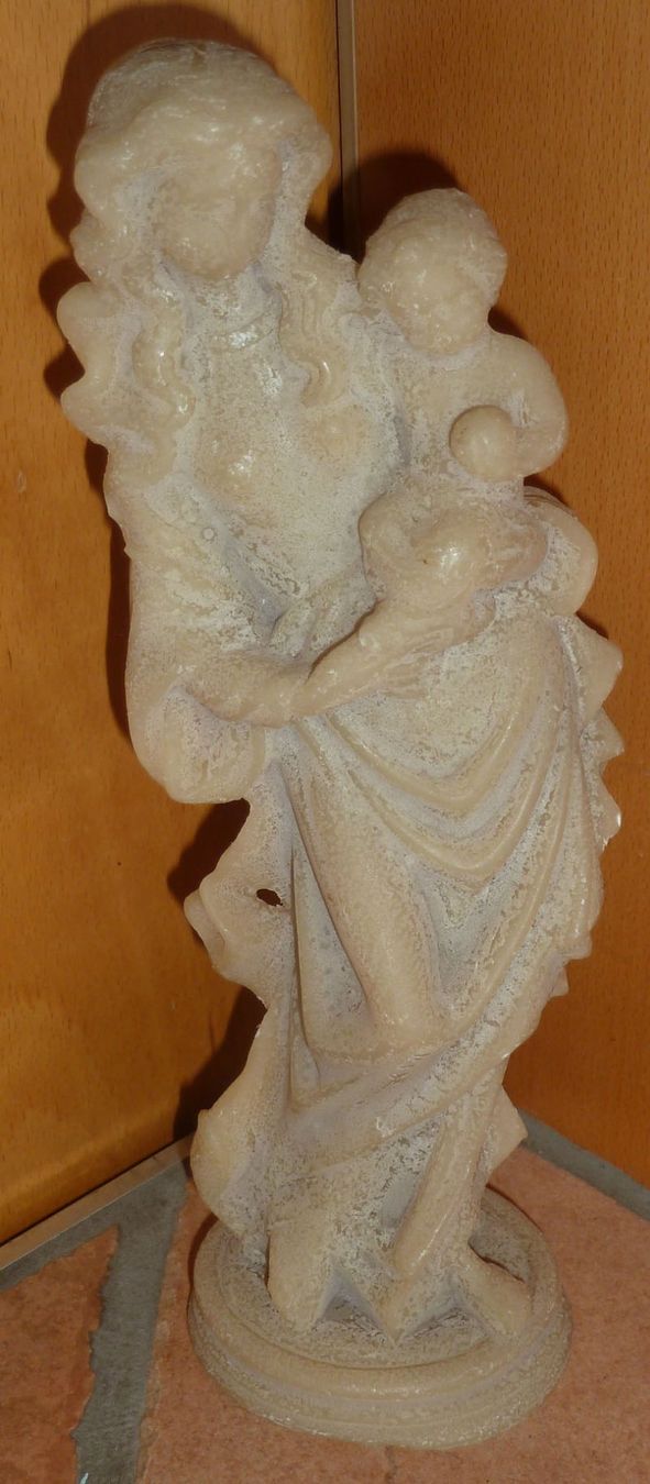 Figuren: Figur aus Wachs Madonna mit Kind – Gebraucht aus Ruggell von Dolce9