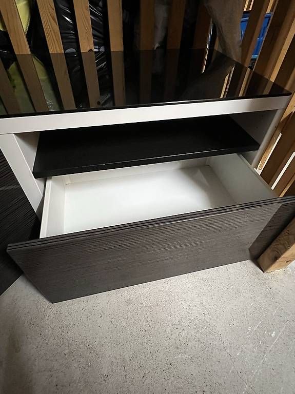 Ikea TV Möbel: TV- Möbel – Gebraucht aus Birmensdorf ZH von juhu11 3