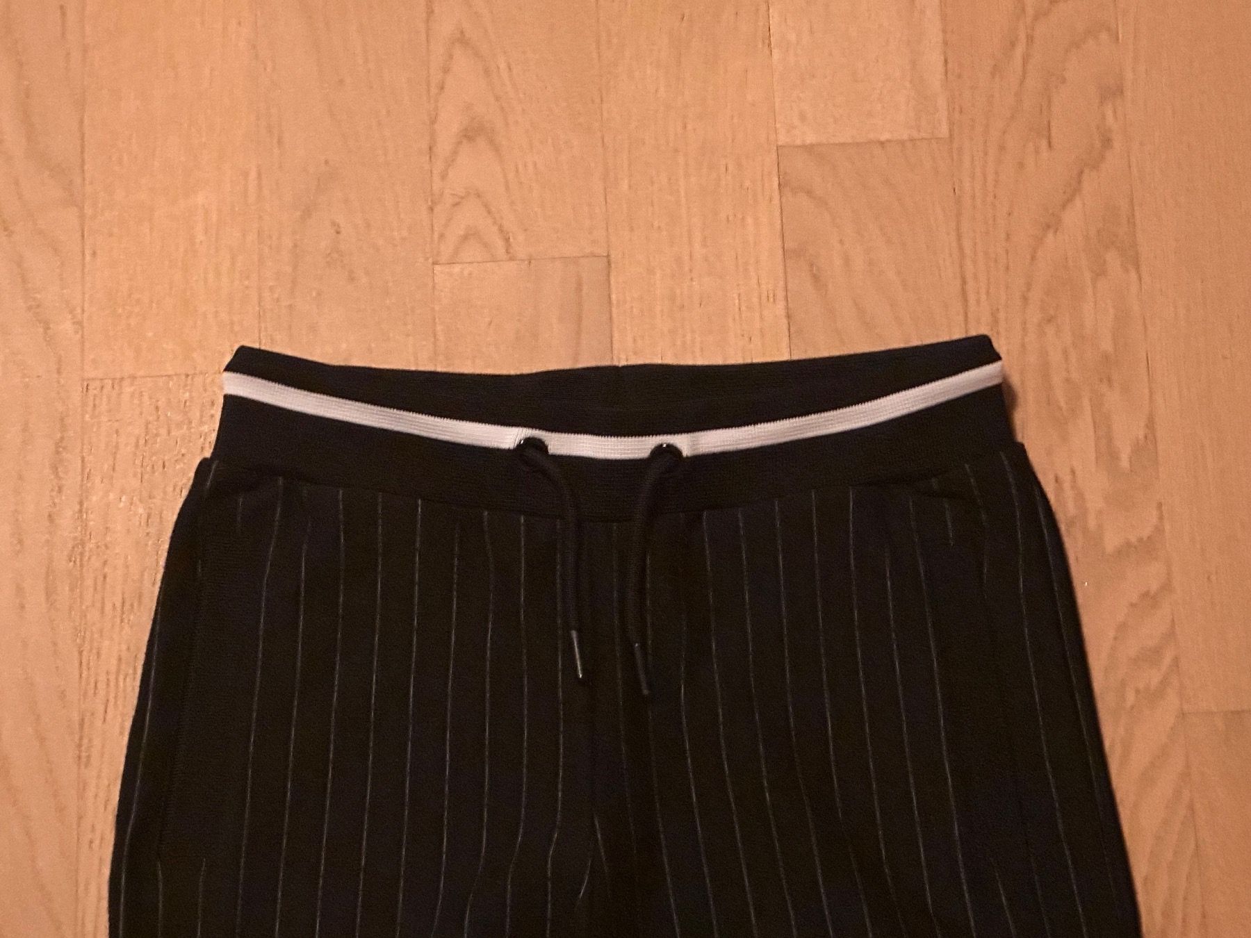 DKNY Hosen: DKNY Kinderhose Grösse 152 - Top Zustand – Gebraucht aus Dübendorf von TojaRose 2