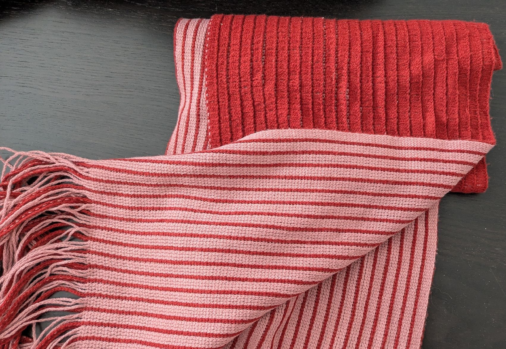 Foulards, Tücher & Schals: Schal rot- rosa – Neu (gemäss Beschreibung) aus Dättwil AG von mangaka 1