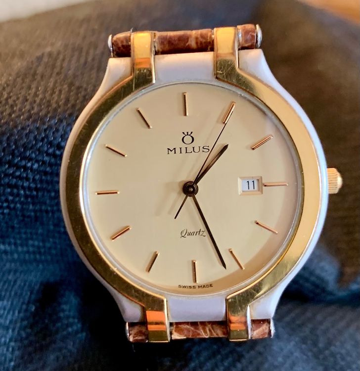 Montre MILUS Quartz Référence 830.004 - Boîtier Jaune/or, Bracelet Cuir Lézard 17mm - Fabriqué En Suisse