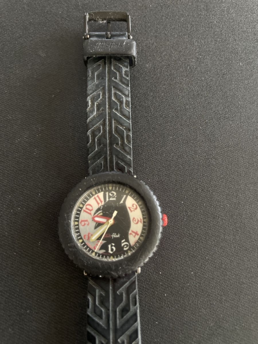 Flik Flak Uhren: Flik Flak Kinder Armbanduhr rot/schwarz – Gebraucht aus Obergerlafingen von cabo4 1