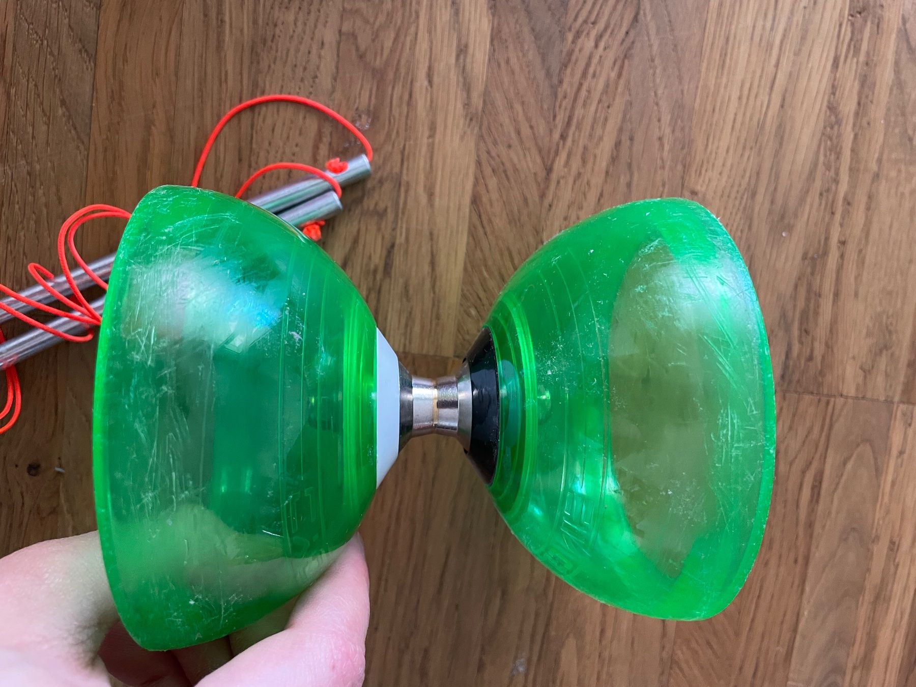Jouets: Jugglux diabolo – D'occasion à Männedorf par bluebird35 3