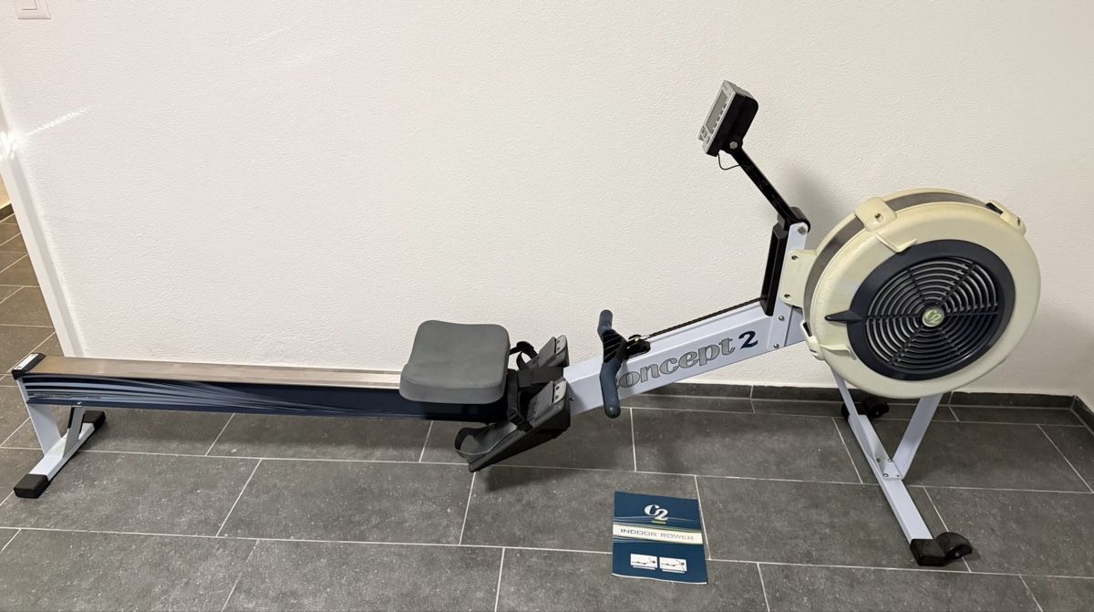 Concept 2 Hometrainer: Rudergerät Concept 2 Indoor Rower Modell D PM4 – Usato da Turgi venduto da bild95