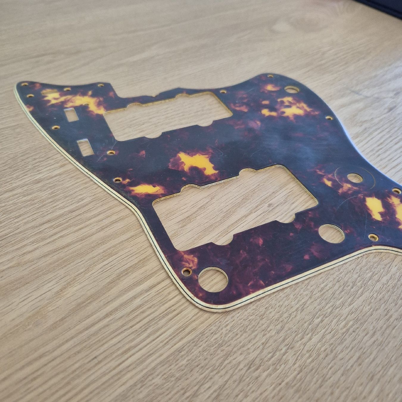 Strumenti musicali: Spitfire Jazzmaster Pickguard Tortiseshell  – Nuovo (secondo la descrizione) da Frauenfeld venduto da Denny_Cook 1