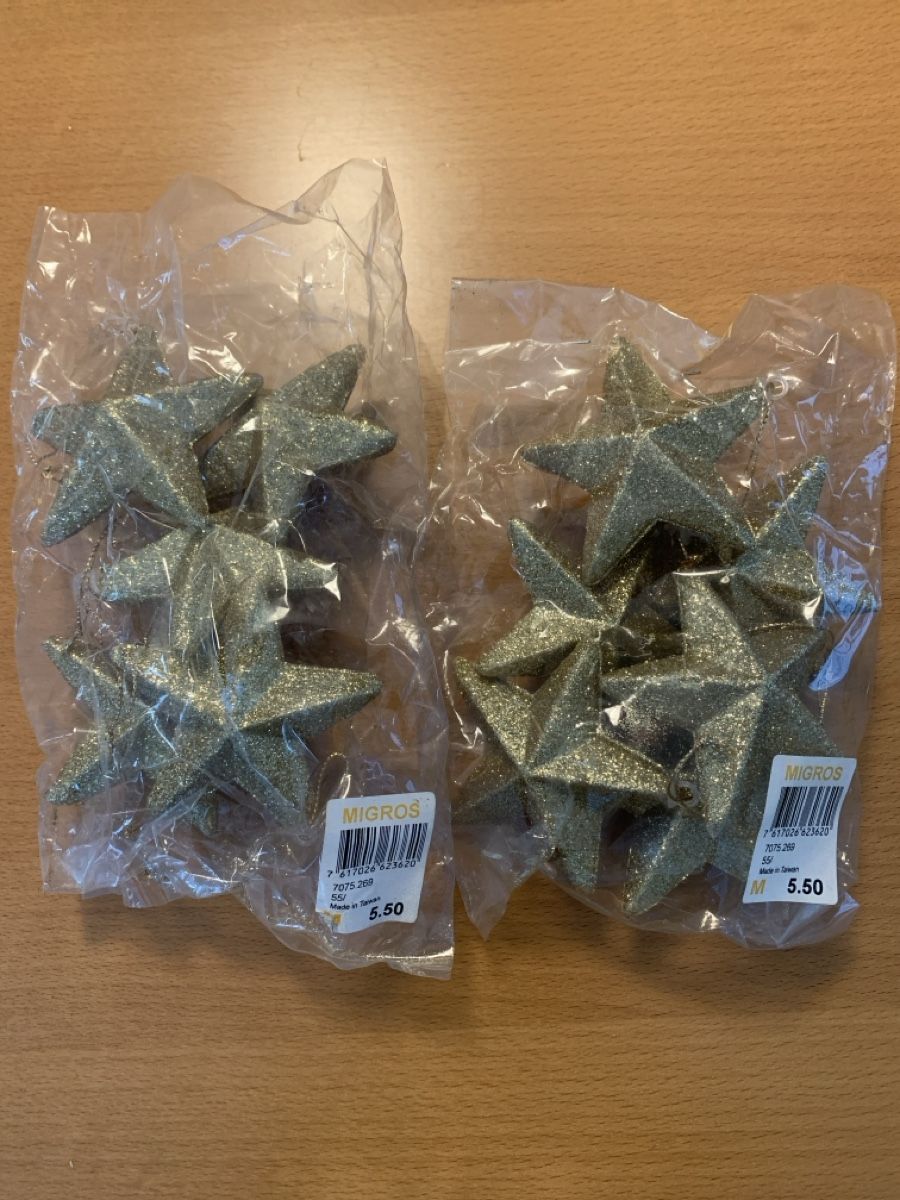 Migros Tutte le decorazioni: Migros Weihnachtssterne Gold, 2 Packungen – Nuovo (secondo la descrizione) da Walenstadt venduto da Smokyboy