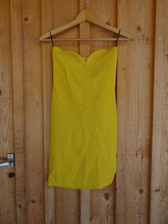 Süsses gelbes trägerloses H&M Mini - Kleid Gr. XS - 220811