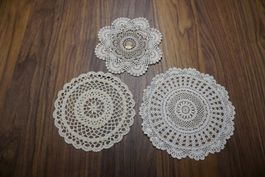 Spitzen Deckchen 3er Set