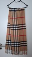 Klassischer Burberry Schal