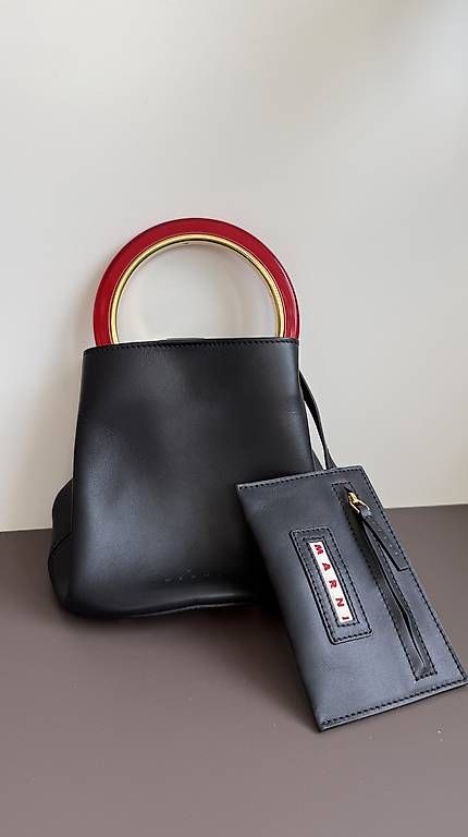 Borse da donna: Marni Pannier Bucket Bag – Usato da Thal venduto da eli_6w77 4