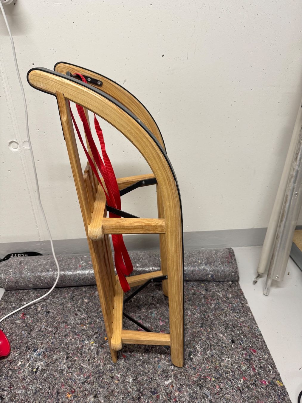 Schlitteln: Pro Montagna Holzschlitten – Neu (gemäss Beschreibung) aus Zollikofen von Sel1010 1