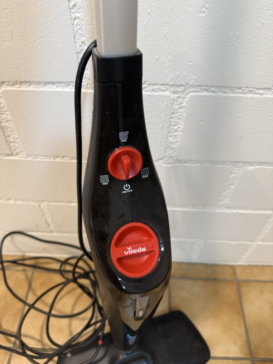 Vileda Nettoyeurs à vapeur: Bodenwischer Vileda Steam Plus XXL – D'occasion à Berikon par chuchu 1