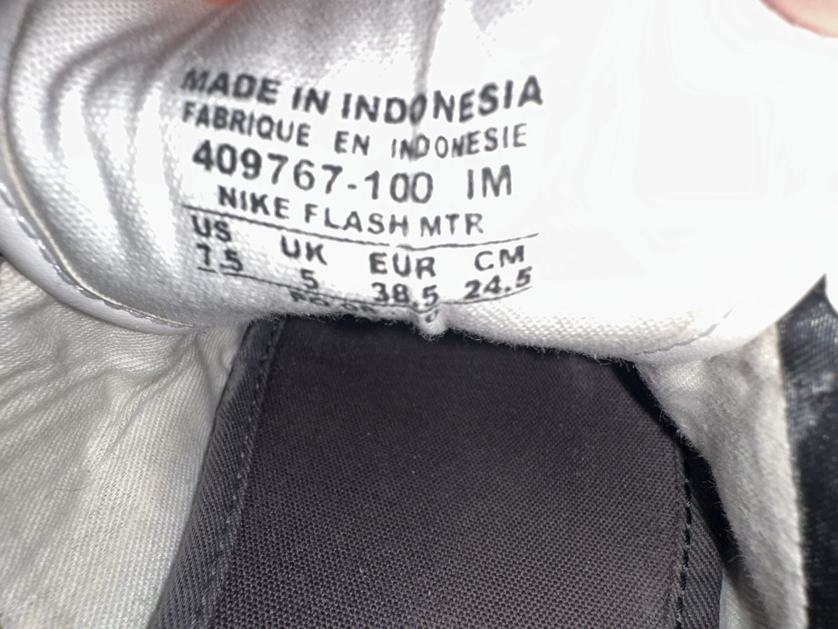 Nike Scarpe da donna: Nike Schuhe Grösse 38,5 – Usato da Zürich venduto da Rania68 3
