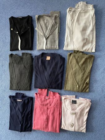 9 Stück Damen-Jäckli teils Strick Langarm Grösse 38