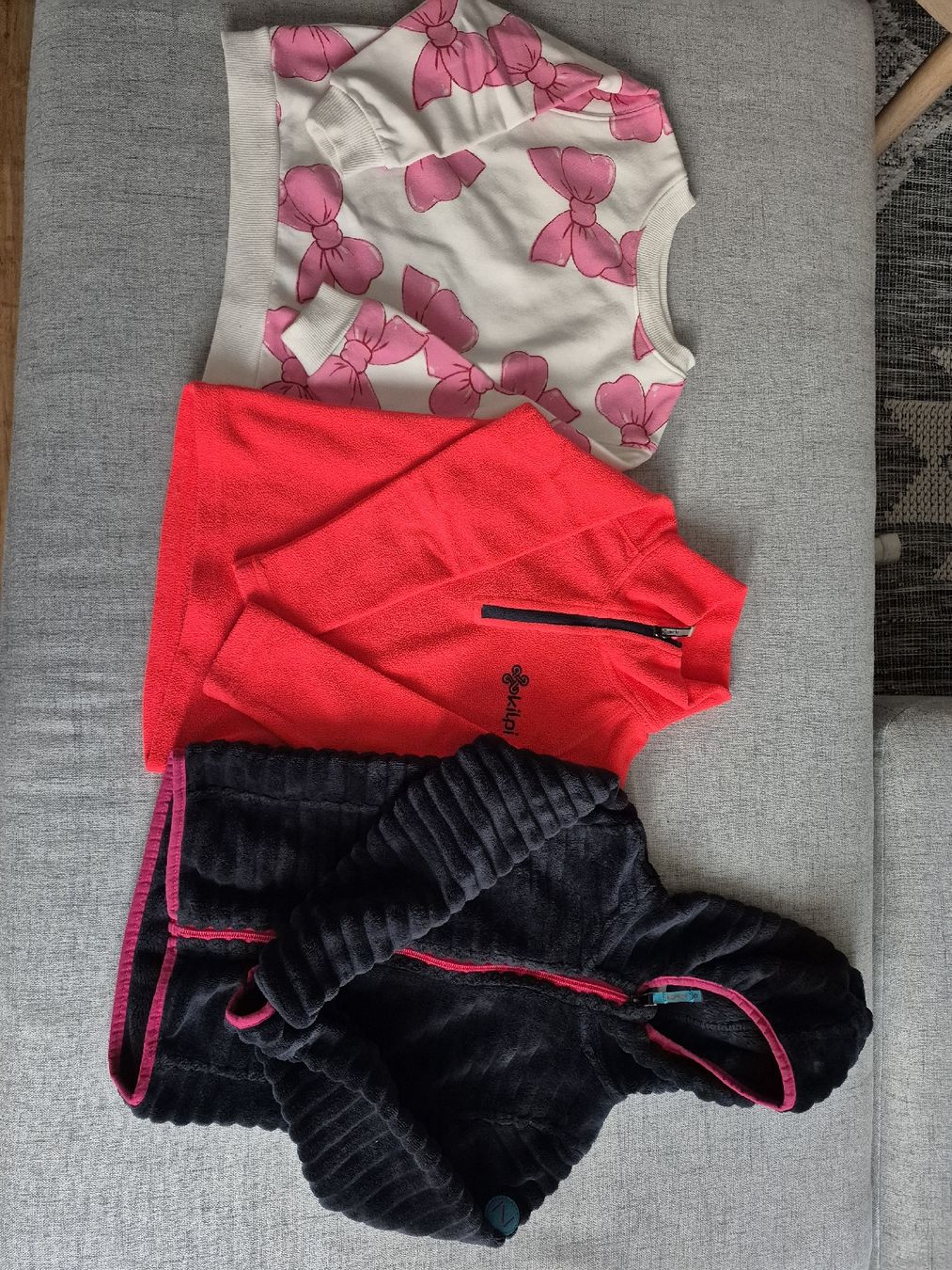 H&M Maglioni & Felpe: 3Pullis H&M, KILPI, N46 Gr.98-104 – Usato da Spiez venduto da V.H.K.
