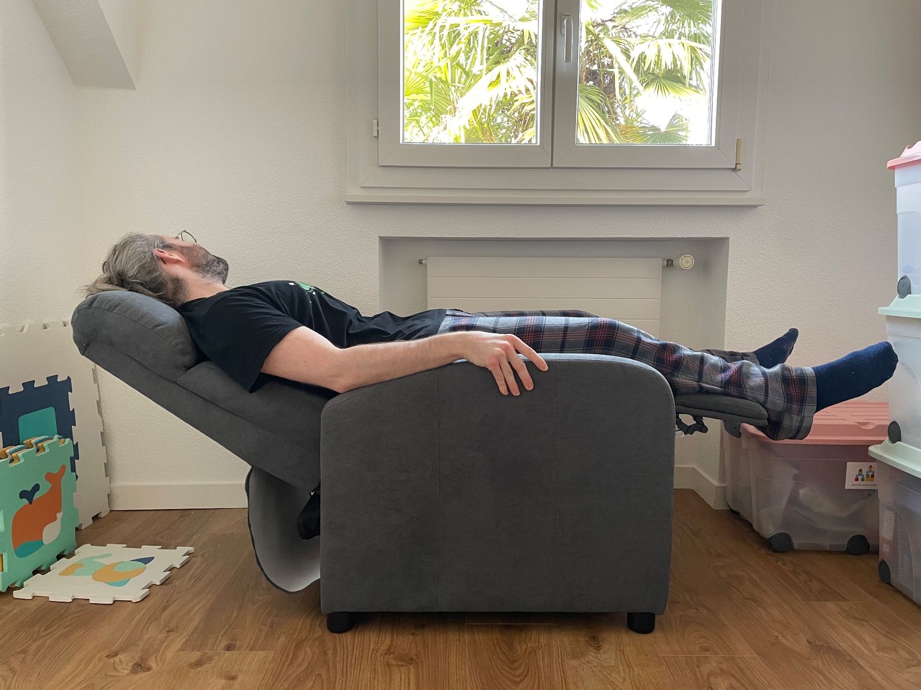 Poltrone: Fauteuil relax Moemax – Nuovo (secondo la descrizione) da La Tour-de-Peilz venduto da flo_m27g