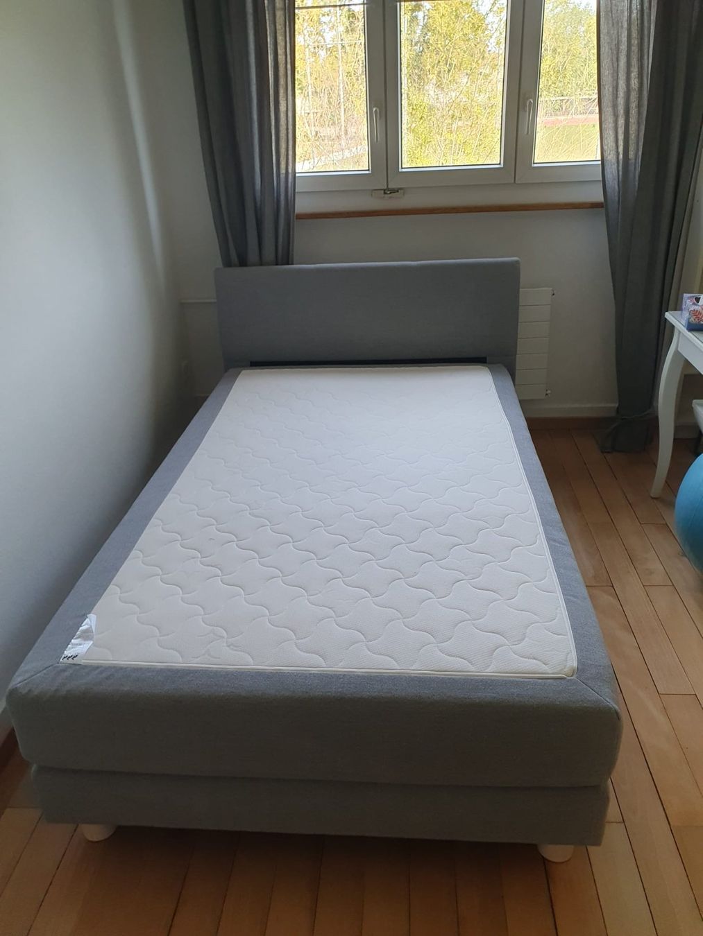 Hasena Letti: Hasena Boxspringbett 120×200cm – Usato da Vielbringen b. Worb venduto da Andrea.S. 4