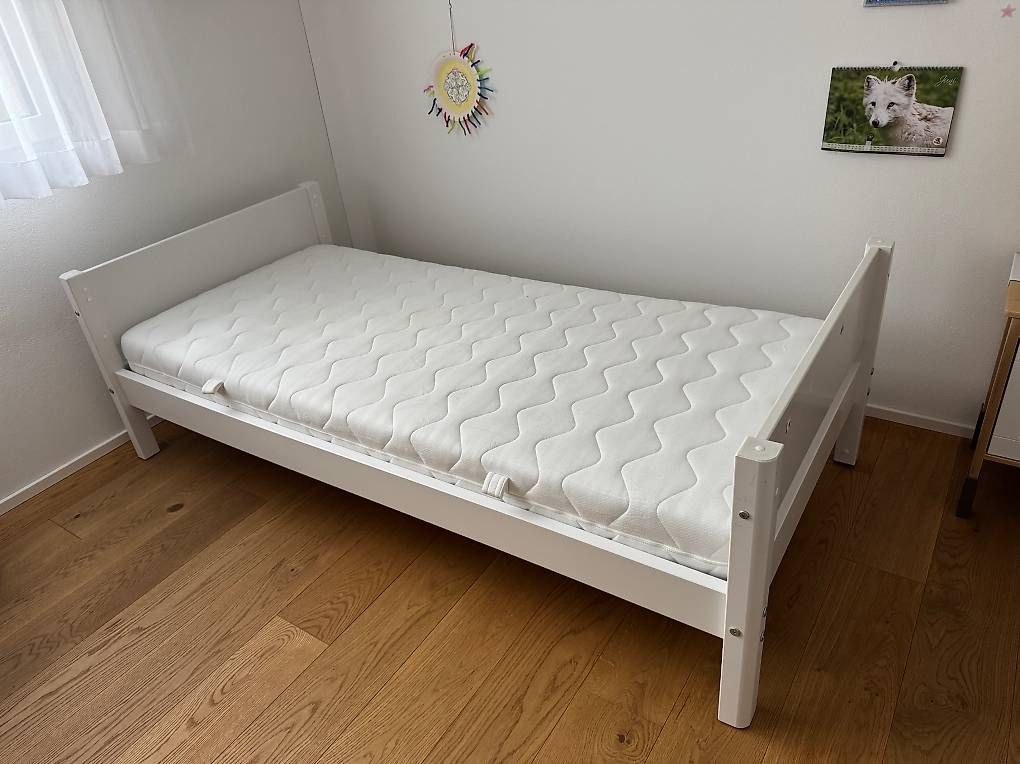 Betten: FLEXA WHITE Betten – Gebraucht aus Silenen von Xelius6