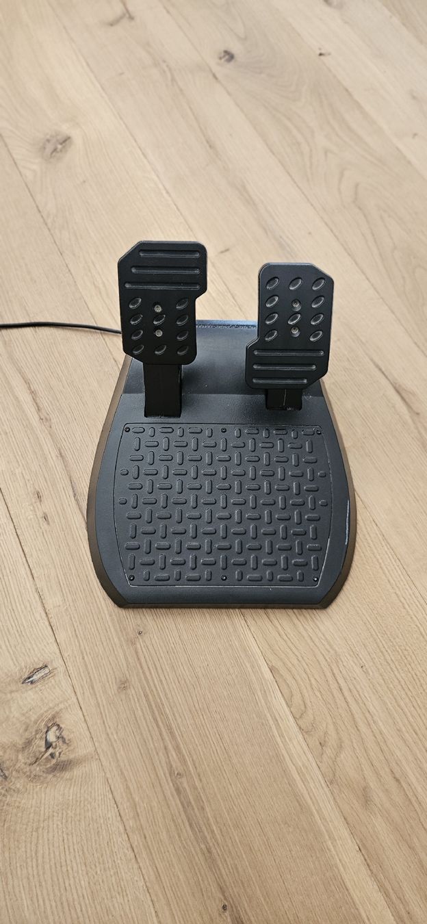 Spiele: Thrustmaster TMX Lenkrad mit Pedalen – Xbox / PC – Gebraucht aus Arconciel von Mirio 2