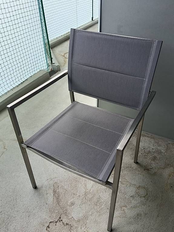 Tischset: Table acier céramique, 6 chaises. – Gebraucht aus Sierre von ser_xl7g 2