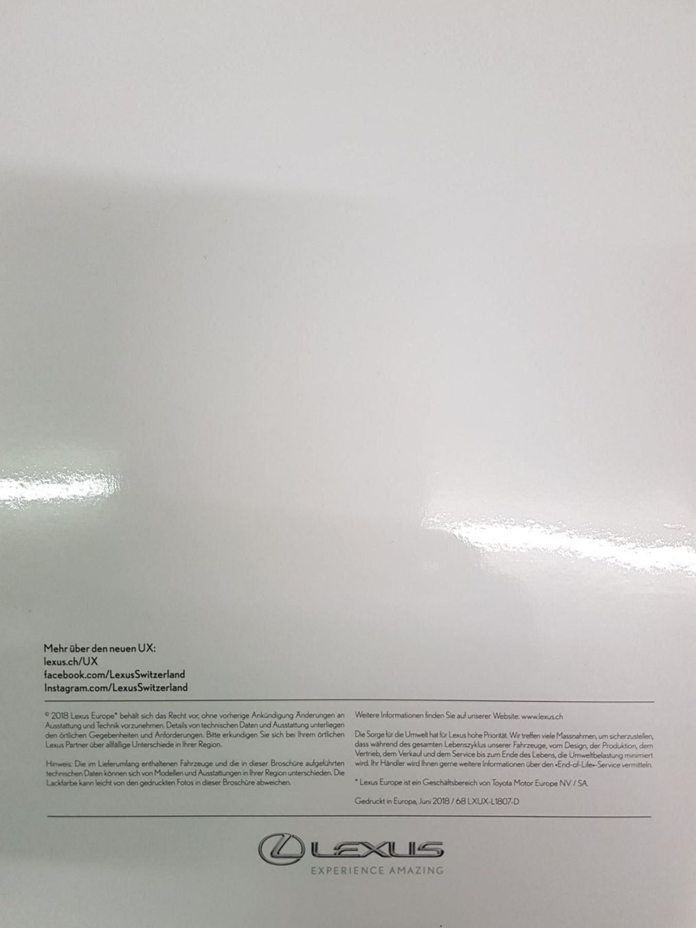 Toyota Documenti: Lexus UX Prospekt/Katalog neuwertig – Usato da Birmensdorf ZH venduto da Yellowsport 1