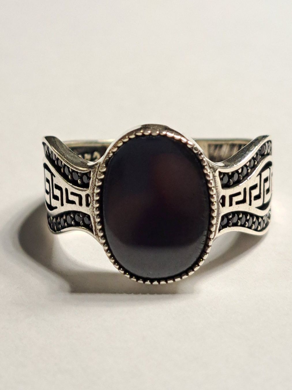 Ringe: 0047 - Bague en argent, Onyx, taille 66 – Neu und originalverpackt aus Neuchâtel von NIDAVELIR