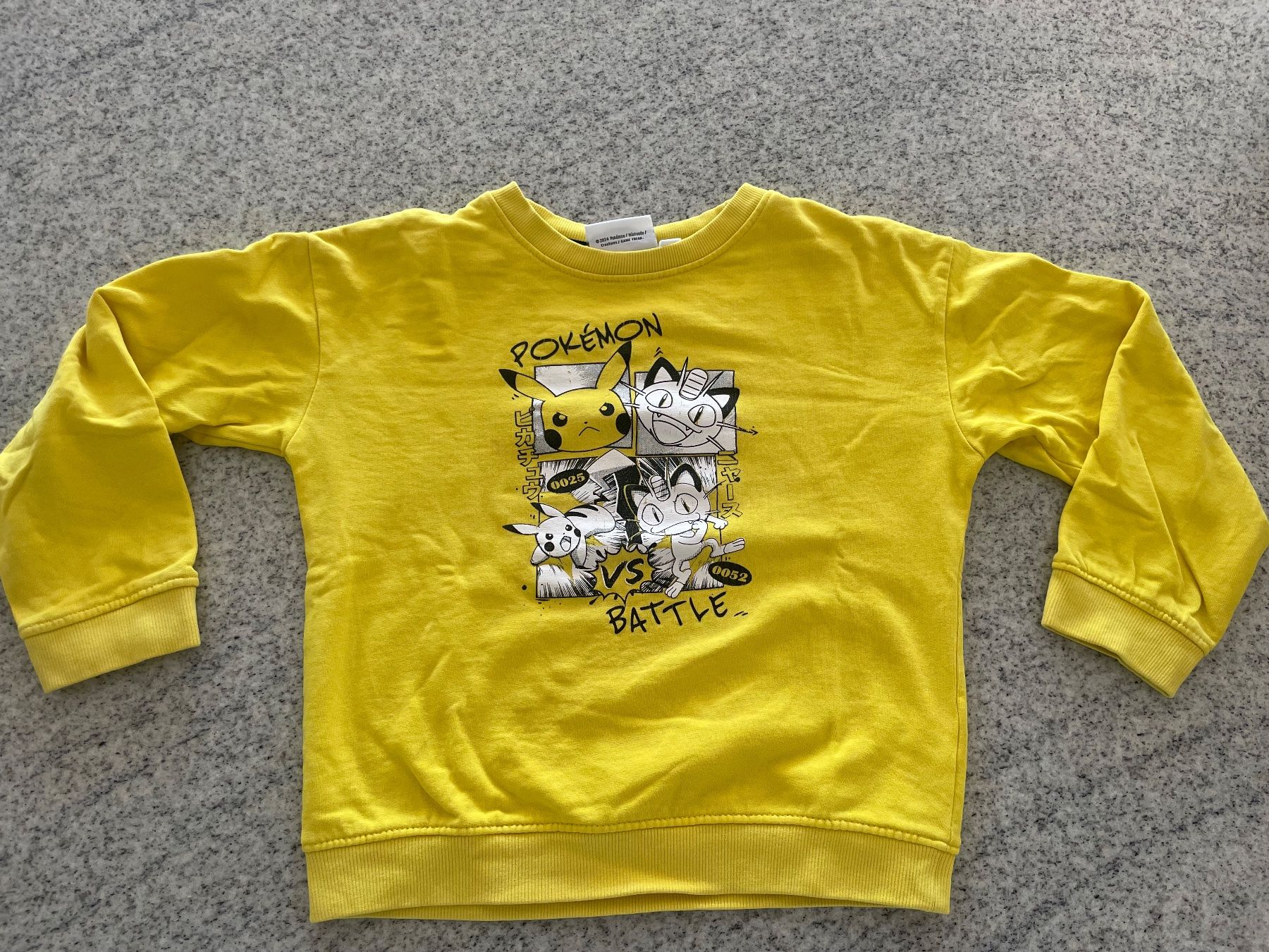 Pullover & Sweatshirts: Pokémon Sweatshirt – Gebraucht aus Neuwilen von bobbel01