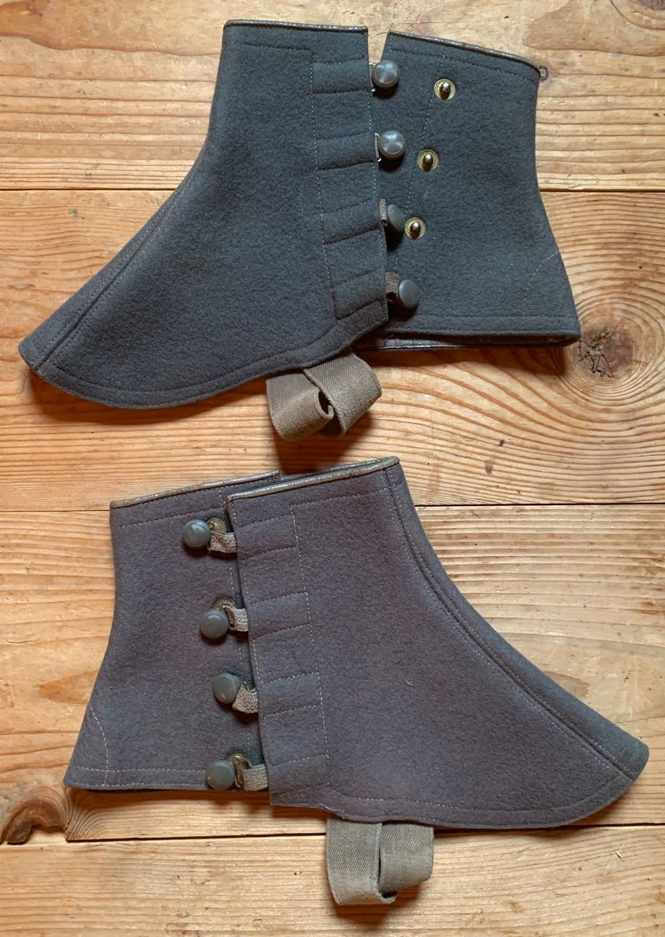 Stinchiere & Fasciature: Alte Militärgamaschen – Usato da Goldingen venduto da Bergler012