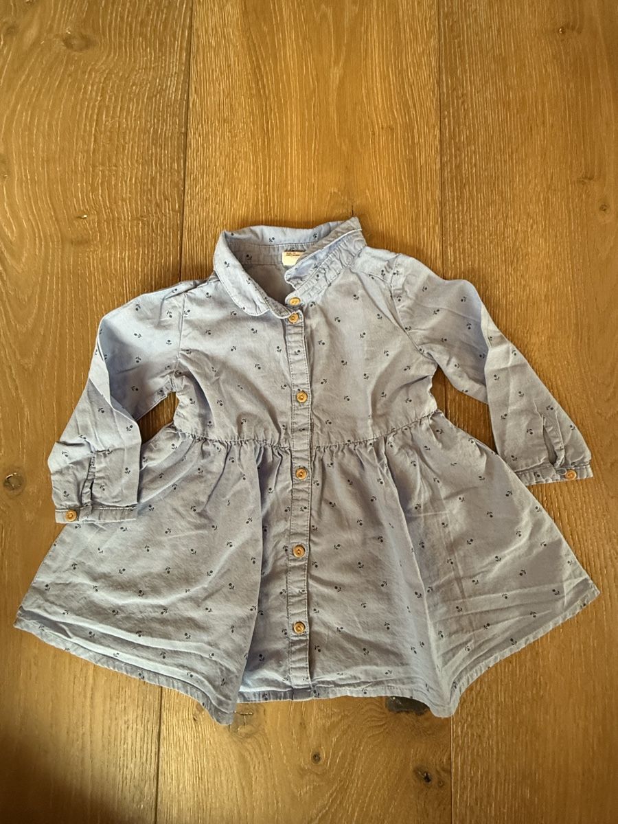 H&M Vestiti & Gonne: Herziges Blusenkleid Grösse 74 – Usato da Pragg-Jenaz venduto da gobrist