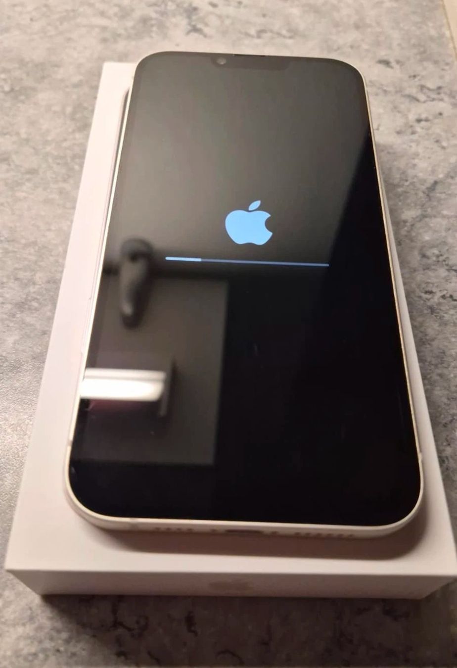 Apple Handys / Smartphones: iPhone 14 Plus (128GB) Akku 96% – Gebraucht aus Luzern von Waince786 2