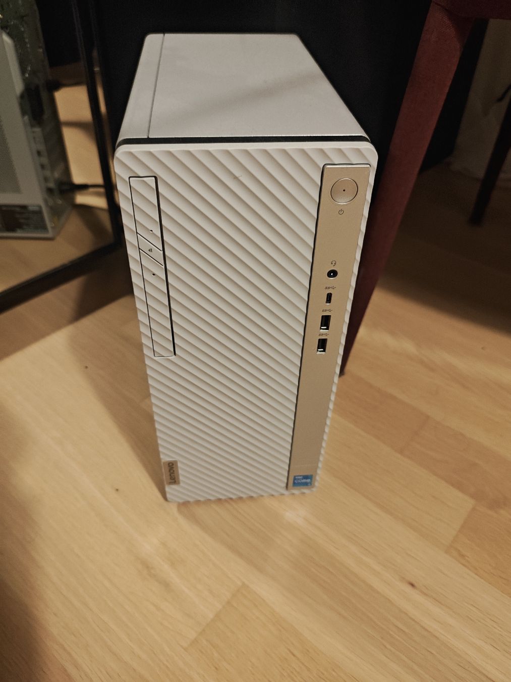 Lenovo PCs: Lenovo IdeaCentre 5 14IAB7 Desktop-PC – Gebraucht aus Uerikon von Weber18