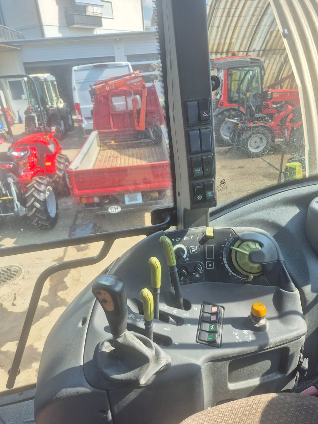 Claas Trattori: Trattore Claas Arion 420 – Usato da Genestrerio venduto da inf_pk7g 6