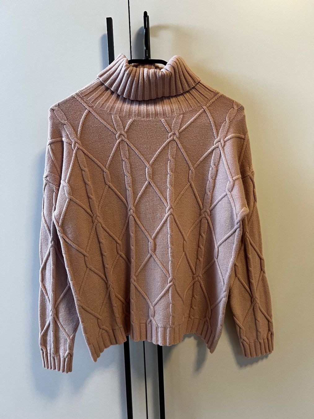 Maglioni & Felpe: Rollkragenpullover Pink – Usato da Stetten AG venduto da mormic_1805