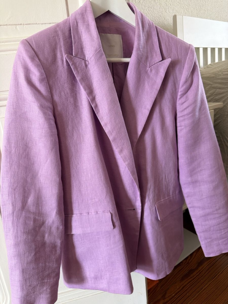 Mango Lotti di vestiti: MNG Blazer avec pantalon  Lilas  – Usato da Les Acacias venduto da Janar