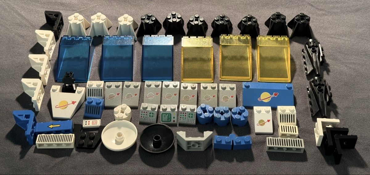 Lego Spielzeuge: Lego Classic Space Bausteine 1978-1985 – Gebraucht aus Bellinzona von CRS-LRT 1
