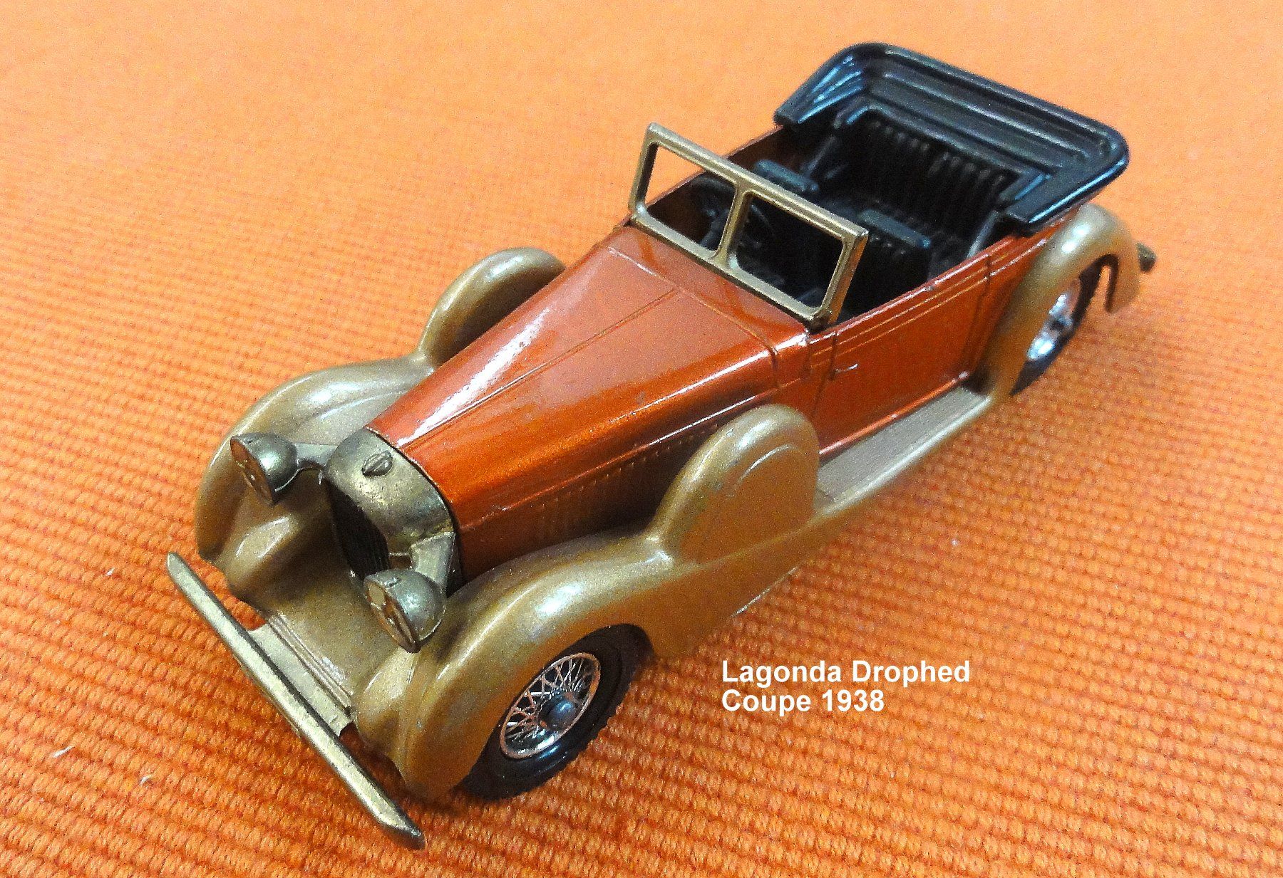 Matchbox Modellini d'auto: Modellauto Lagonda Drophead Coupe 1938 – Nuovo (secondo la descrizione) da Ebikon venduto da 2297