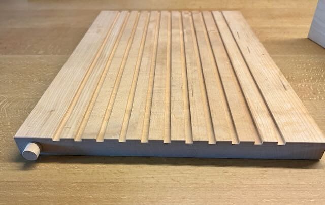 Behälter & Ähnliches: Brotbox Eschenholz massiv, Marke Side by Side – Gebraucht aus Effretikon von Tinu01 1